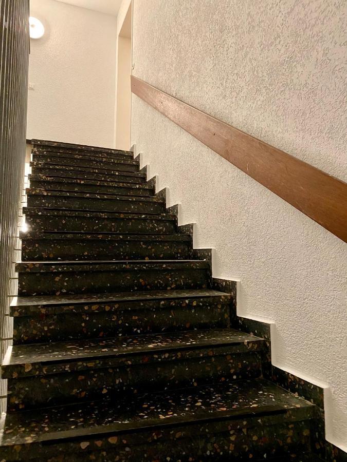 Marienhaus Apartment - Zentral, Parken, Netflix, Kontaktloses Einchecken Вупперталь Экстерьер фото